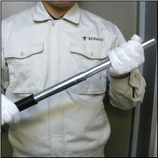 G型系列所有產品均附帶有可伸縮功能手動壓桿:龍海起重工具